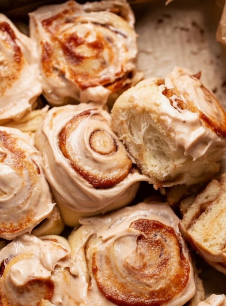 Apple Cinnamon Rolls
