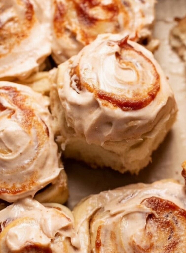 Apple Cinnamon Rolls