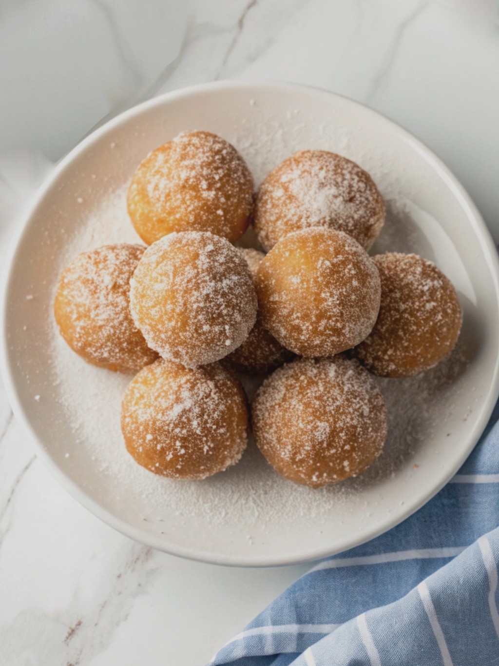 Baked Pumpkin Spice Donut Holes