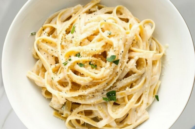 Fettuccine Alfredo