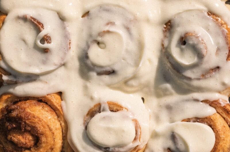 Sticky Banana Bread Cinnamon Rolls