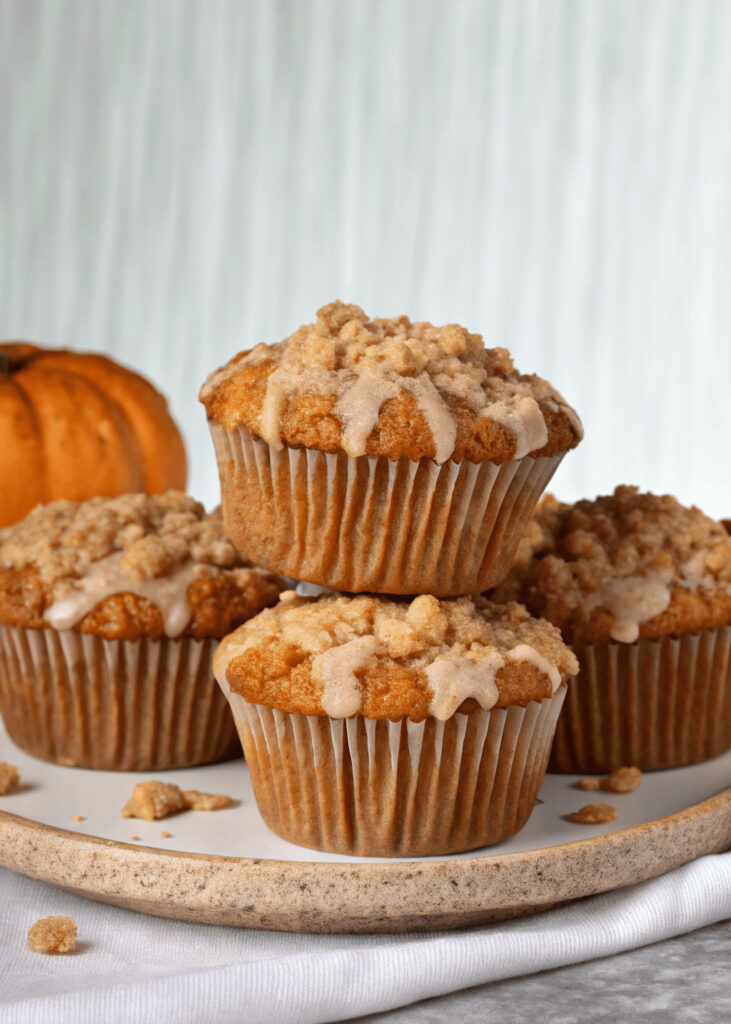 Pumpkin Crumb Cake Muffins