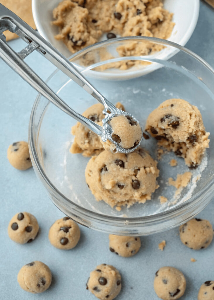 How to Make Chocolate Chip Cookie Dough Truffles