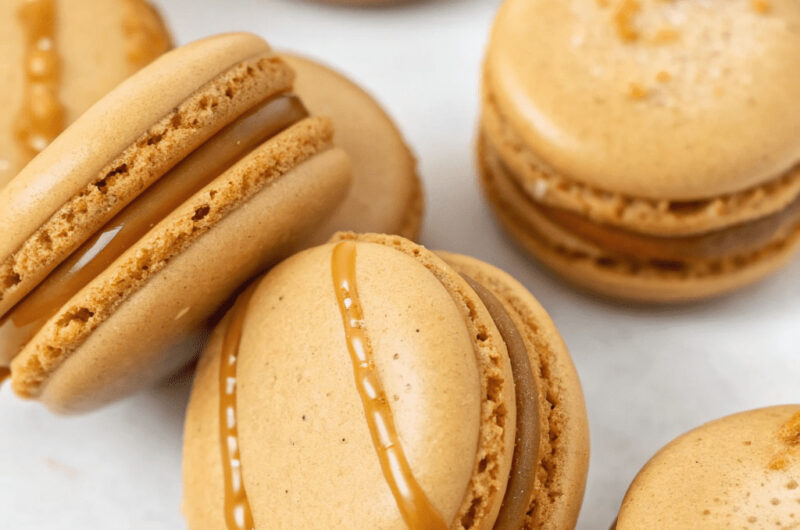 Biscoff Macarons