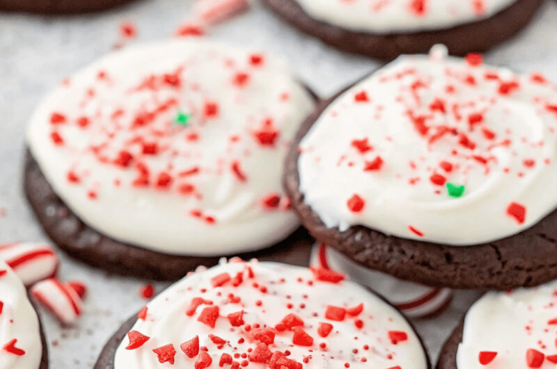 Frosted Peppermint Chocolate Cookies