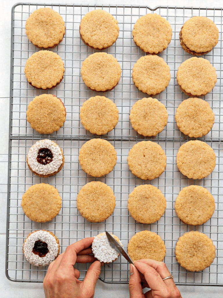 Linzer Cookies