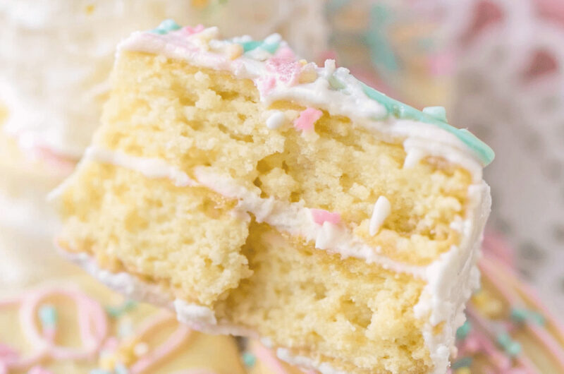 Mini Easter Egg Cakes