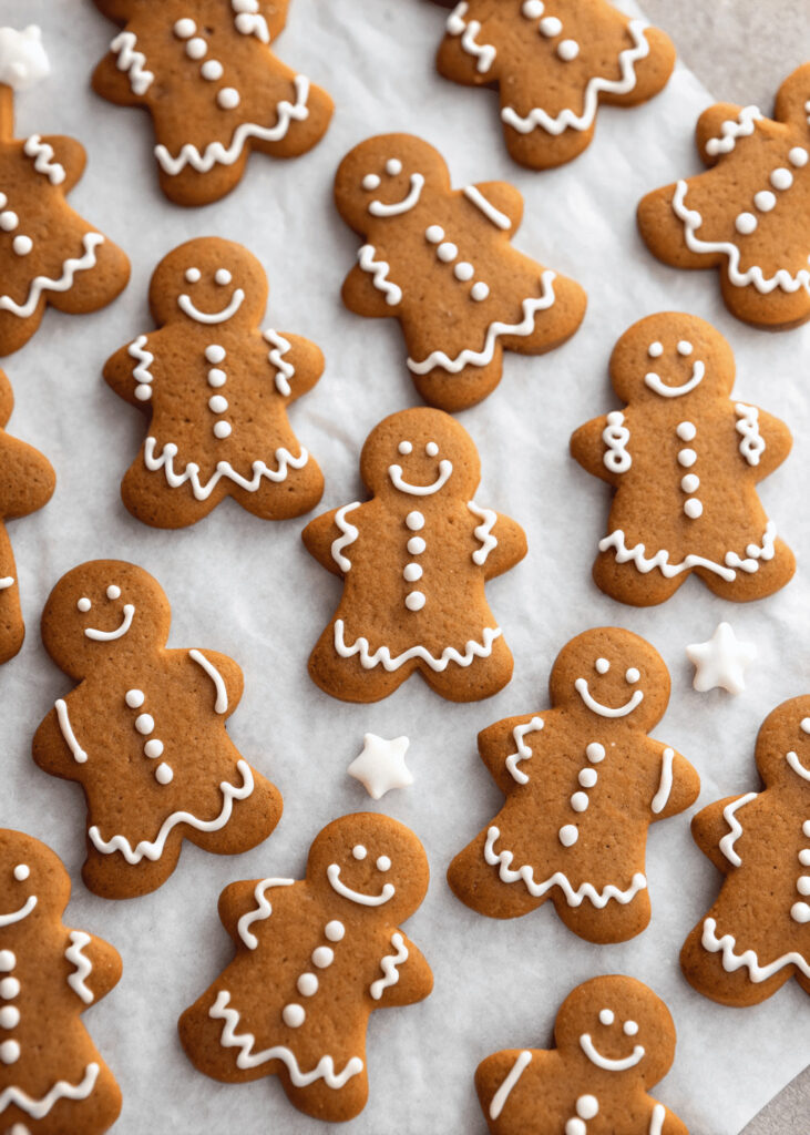 Soft Gingerbread Cookies