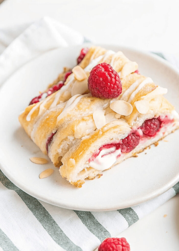 Raspberry Cream Cheese Crescent Ring