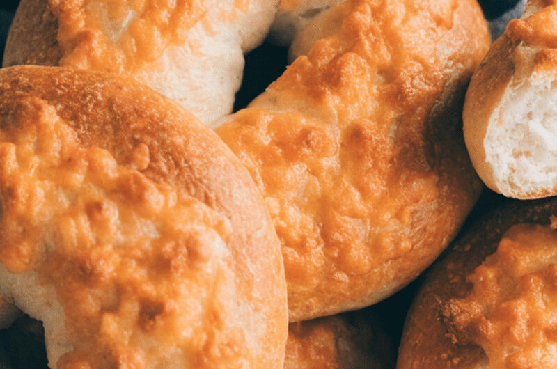Easy Garlic Parmesan Bagels