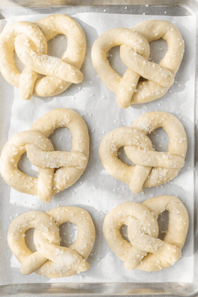 Easy Spinach Artichoke Stuffed Pretzels