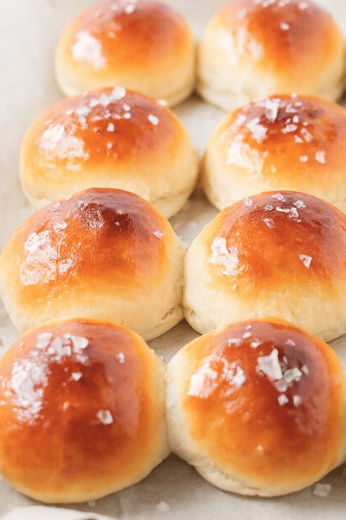 Easy Yeast Rolls