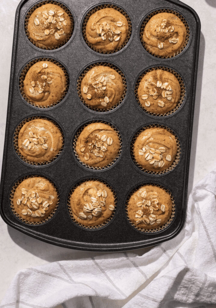 Easy Applesauce Muffins Recipe