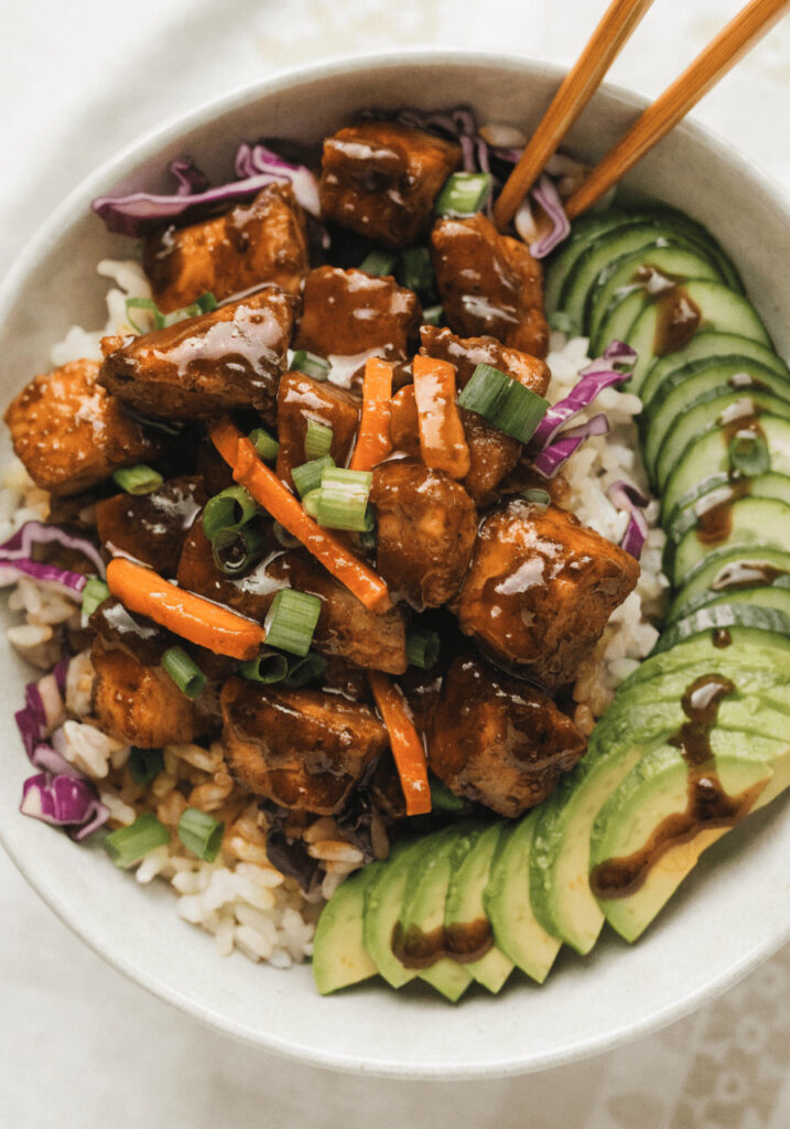 Easy BBQ Chicken Rice Bowls