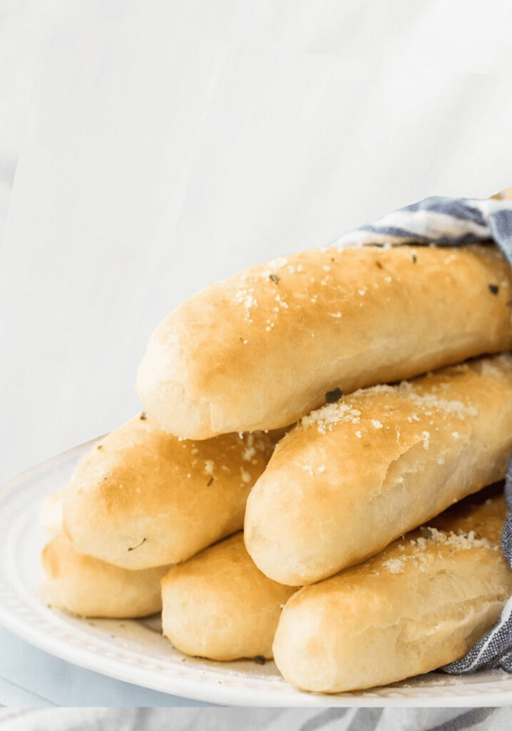Easy Homemade Breadsticks