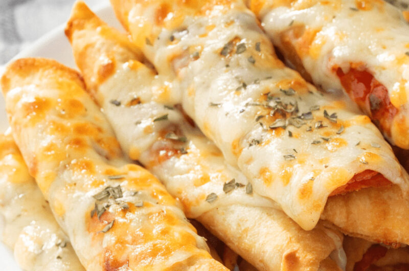 Keto Pizza Roll Ups