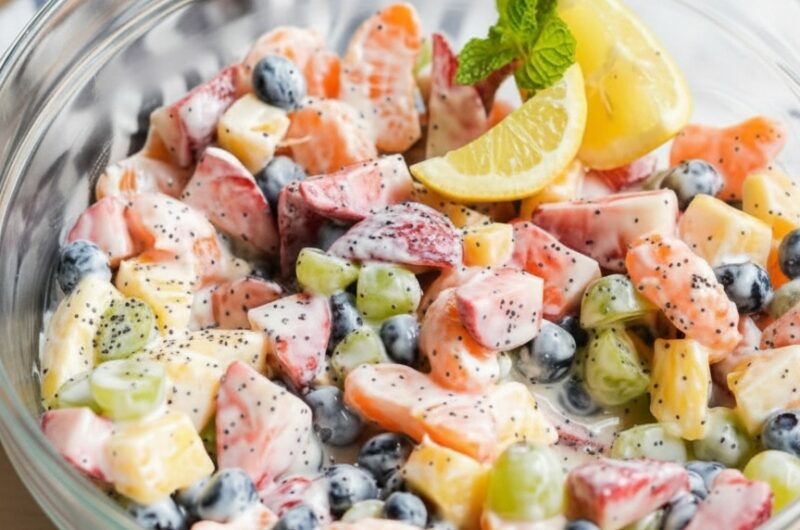Fruit Salad With Yogurt